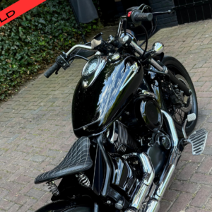 Yamaha Dragstar XVS1100 Custom bobber